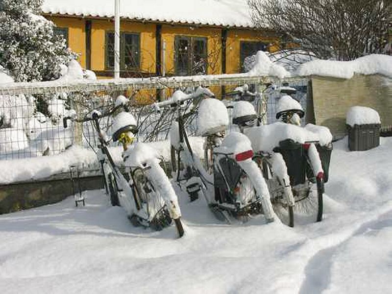 cykel i vang i vinter pa bornholm
